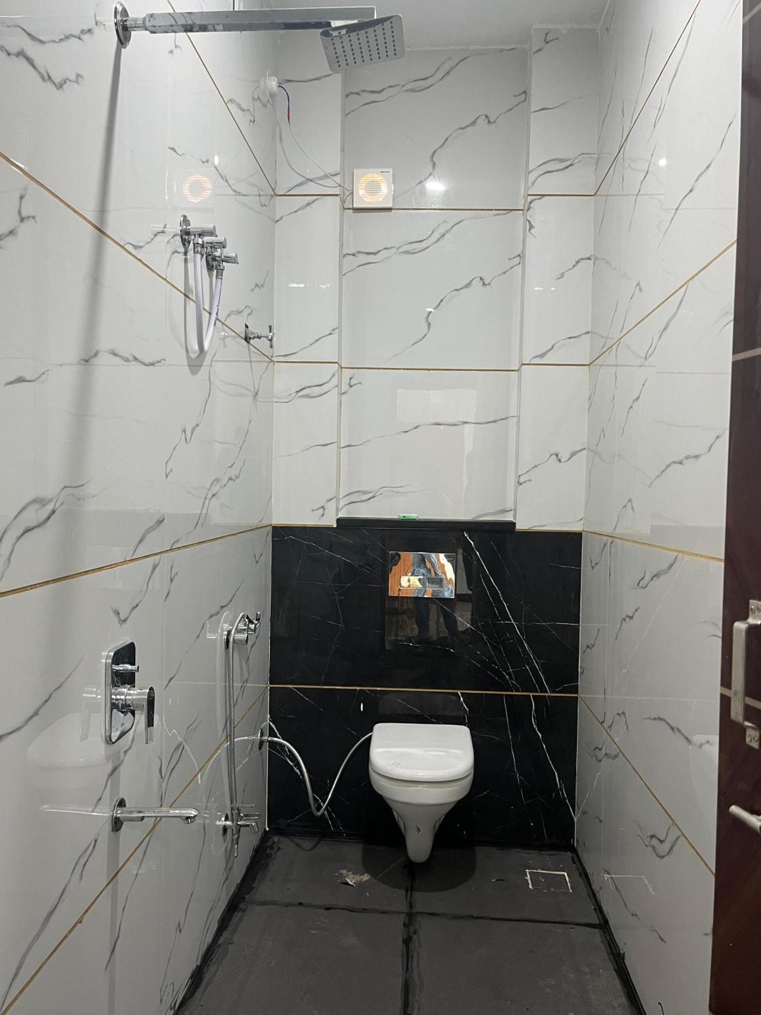 Yashomati Hotel Maheshwar エクステリア 写真