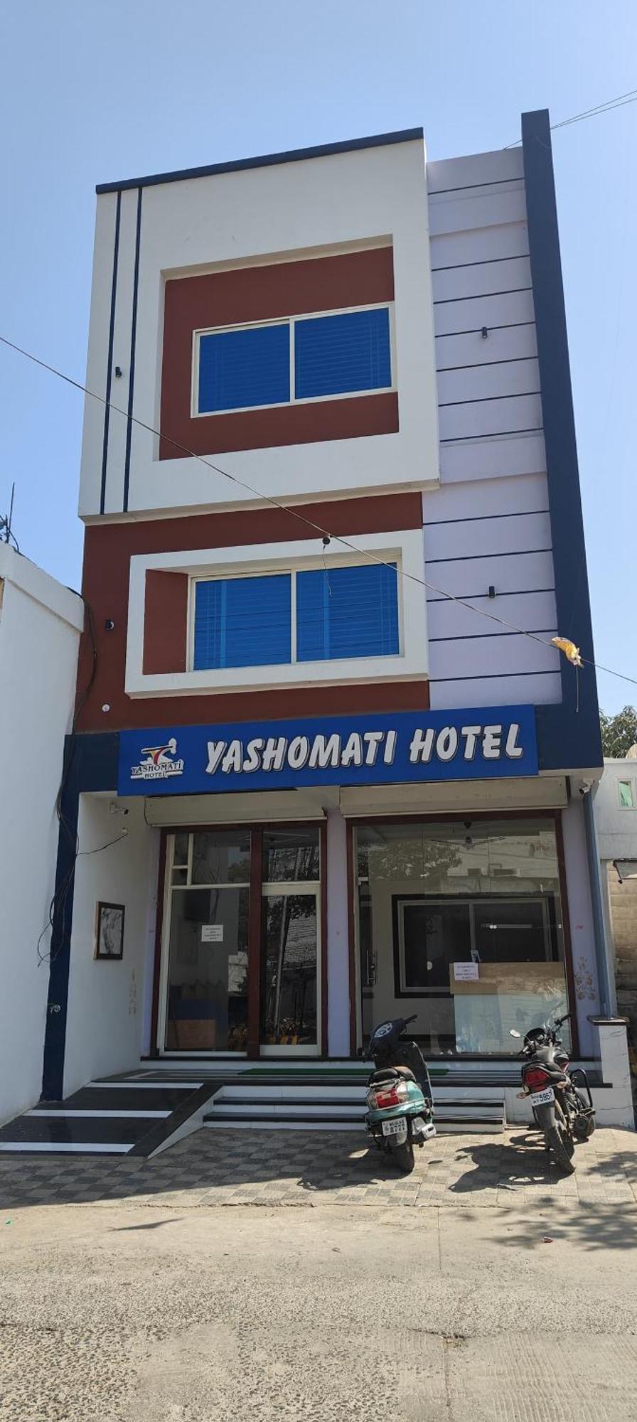 Yashomati Hotel Maheshwar エクステリア 写真