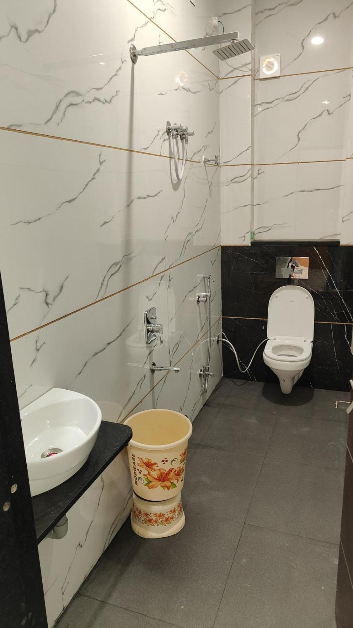 Yashomati Hotel Maheshwar エクステリア 写真